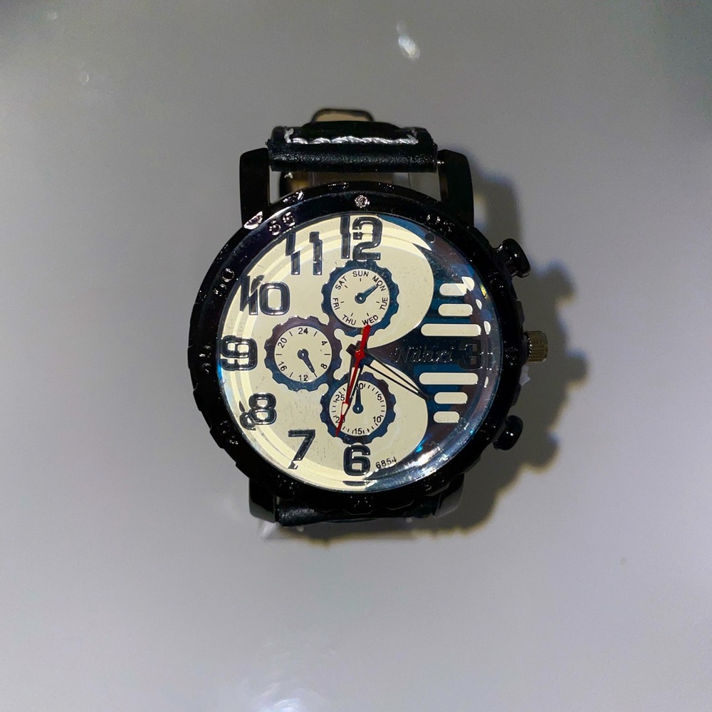 Niamax Watch 6784
